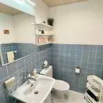 Sunny-nest, Garden Apartment *