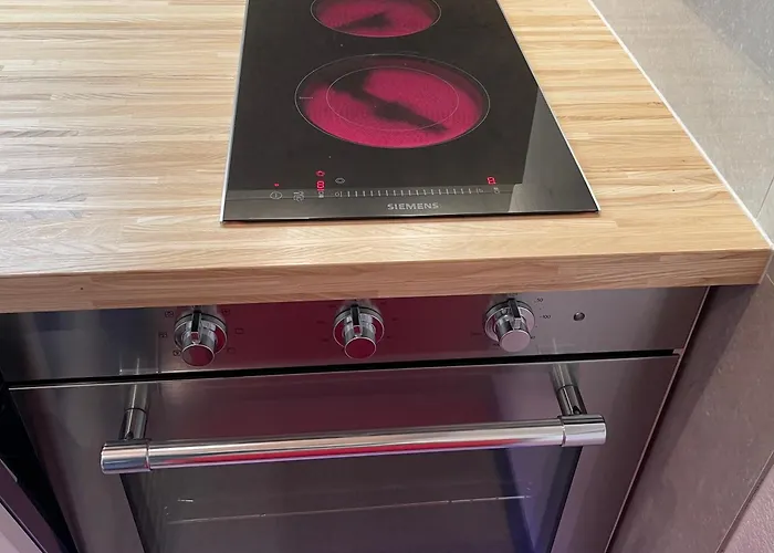 Sunny-nest, Garden * 洛伊克巴德